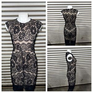 Caribbean Queen lace dress size small